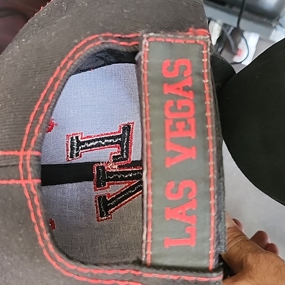 LAS VEGAS Baseball Cap - Picture 6 of 8